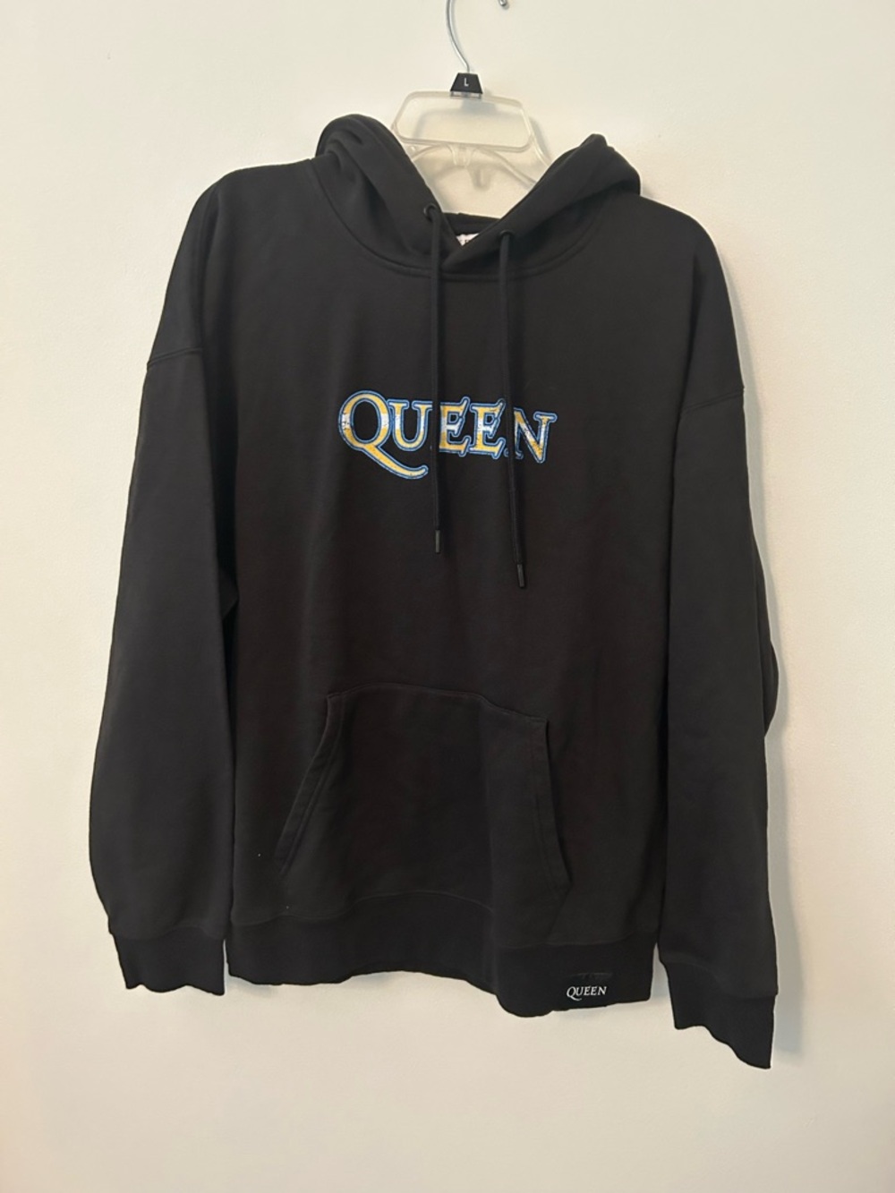 Genuine merch! QUEEN Black Graphic Hoodie Sweatshirt